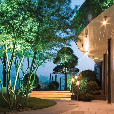 Royal Tower Vip Smart Apartments 4 キエフ エクステリア 写真