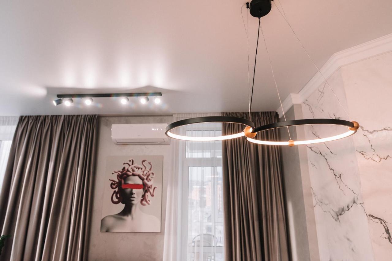 Royal Tower Vip Smart Apartments 4 キエフ エクステリア 写真