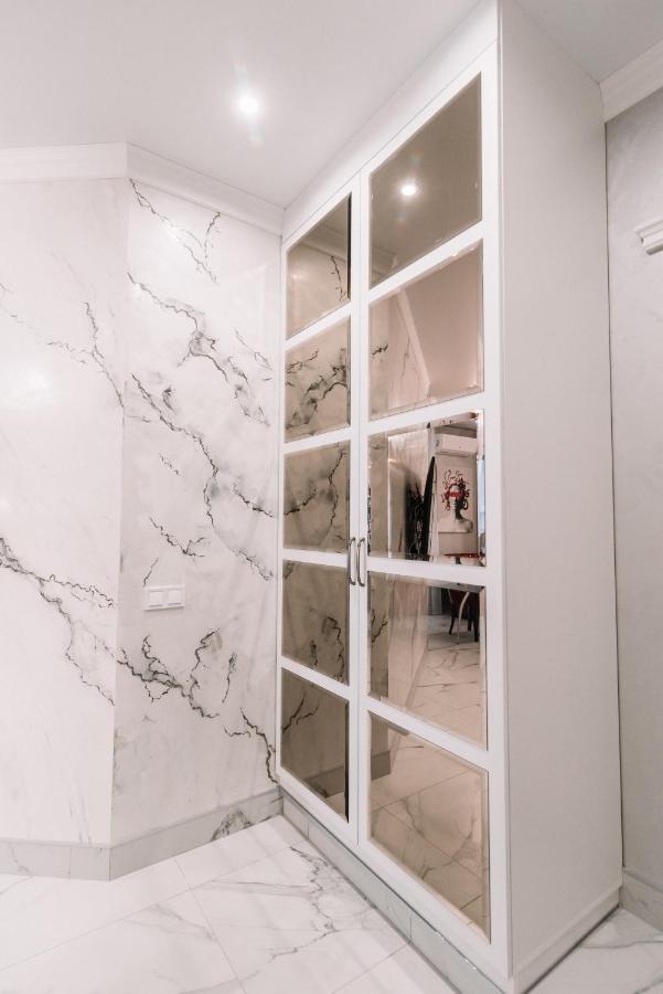 Royal Tower Vip Smart Apartments 4 キエフ エクステリア 写真